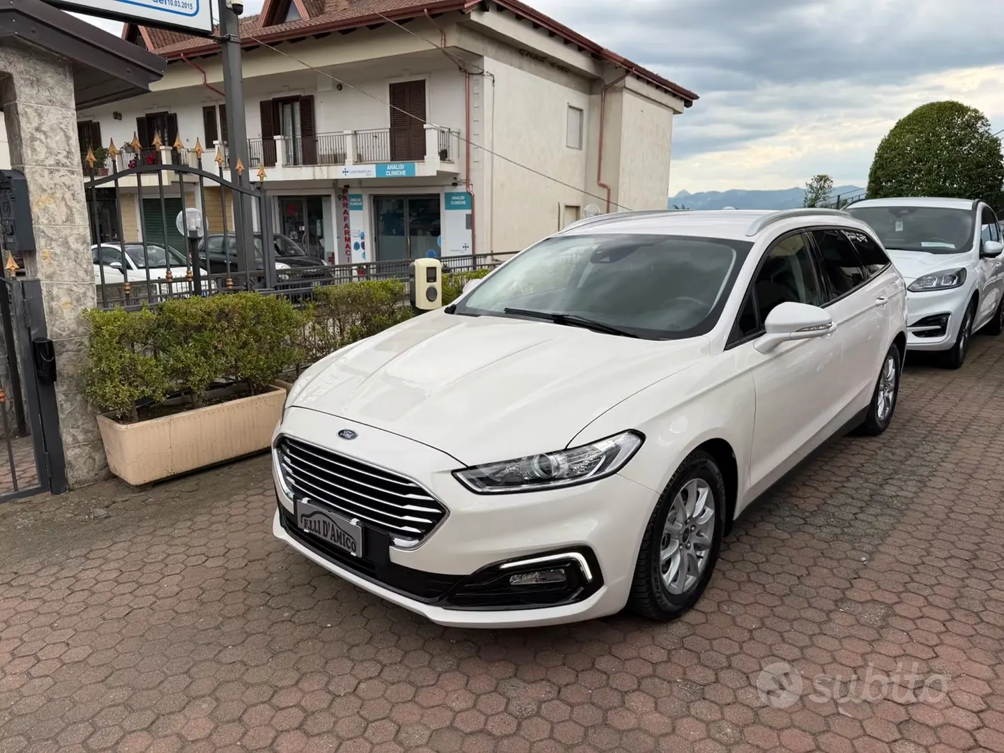 FORD MONDEO disponibile da Fratelli D’Amico