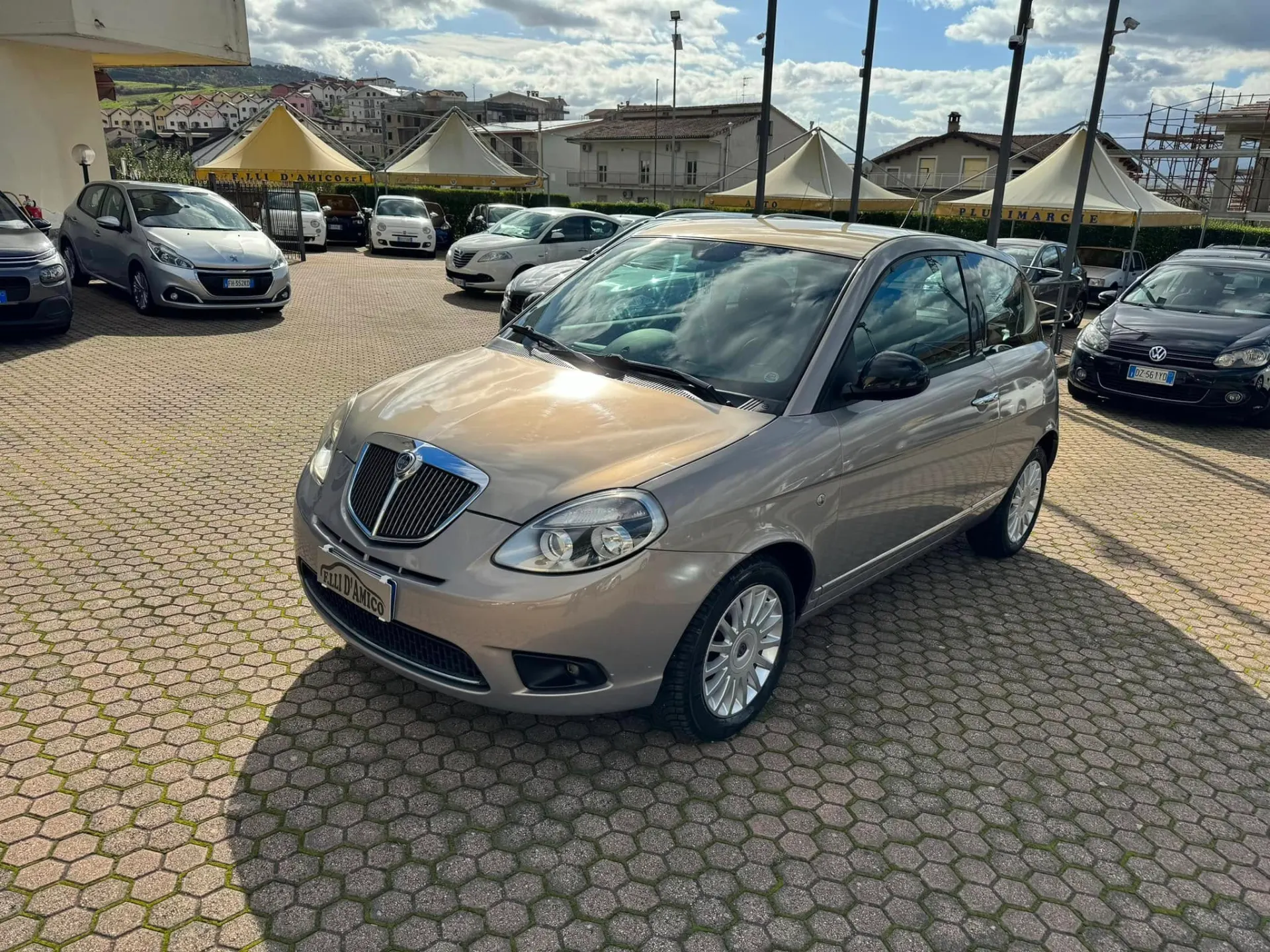 LANCIA Y disponibile da Fratelli D’Amico